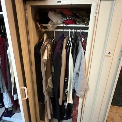 Sale Photo Thumbnail #171