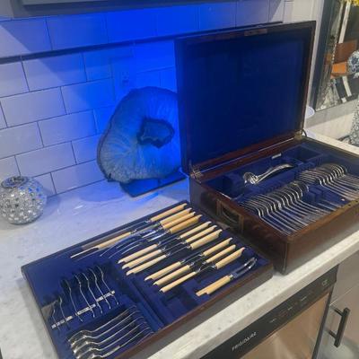 Sale Photo Thumbnail #80