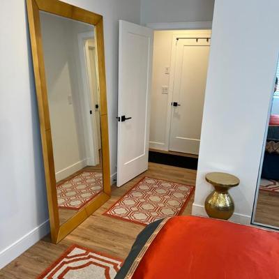 Sale Photo Thumbnail #99