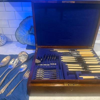 Sale Photo Thumbnail #77