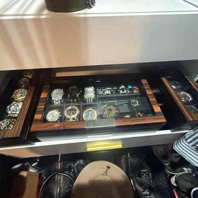 Sale Photo Thumbnail #74