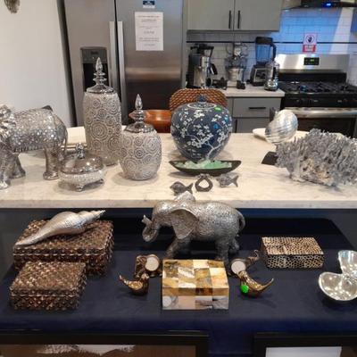 Sale Photo Thumbnail #126