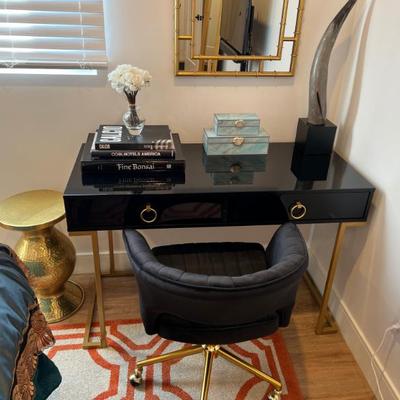 Sale Photo Thumbnail #97