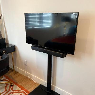 Sale Photo Thumbnail #98