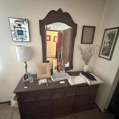 Sale Photo Thumbnail #52