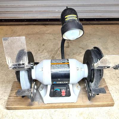 Delta 8” Variable Speed Grinder 