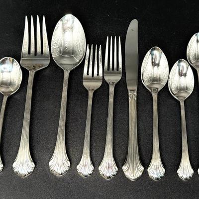 Gorham “Grande Quintette” Flatware Set - 6 Piece Place Setting For 12 