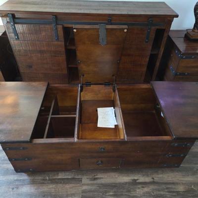 Sale Photo Thumbnail #3