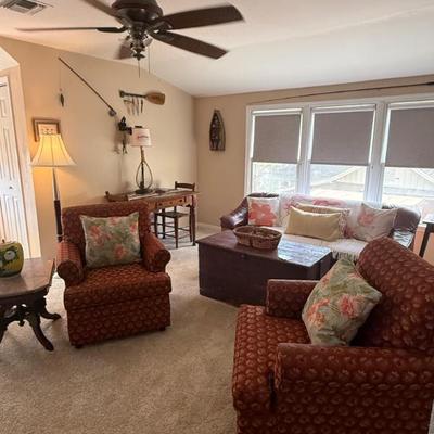 Sale Photo Thumbnail #134