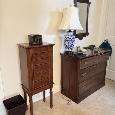 Sale Photo Thumbnail #111