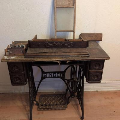 Singer Treadle Table & Machine
