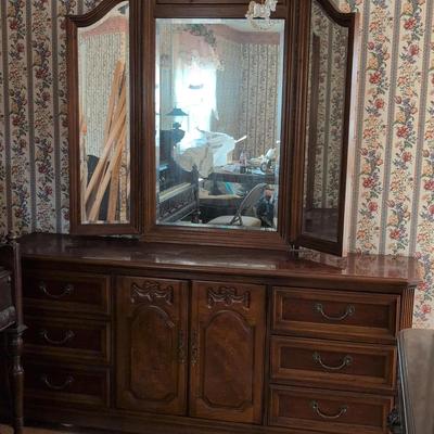 Extra Large Thomasville Dresser