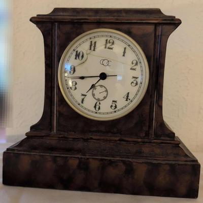 Faux Marble Mantle Clock