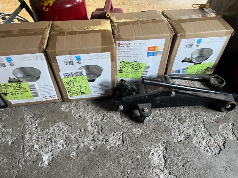 Sale Photo Thumbnail #40