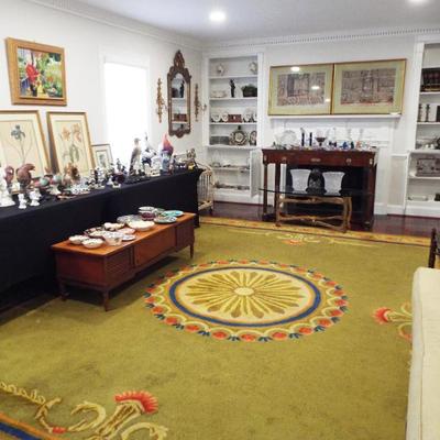 Sale Photo Thumbnail #4: LIVING ROOM FEATURING BEAUTIFUL ANTIQUES, ARTWORK, PORCELAINS AND CERAMICS