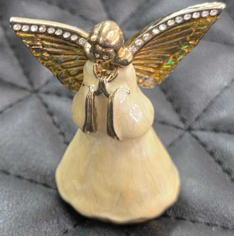 Sale Photo Thumbnail #99