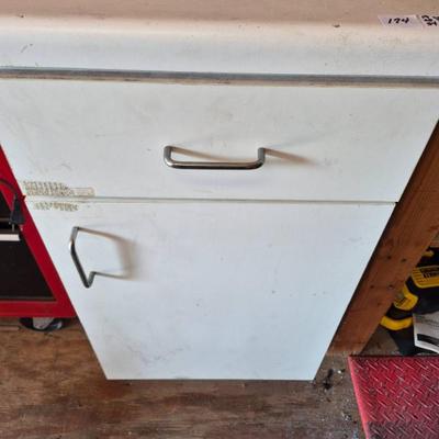 Sale Photo Thumbnail #319