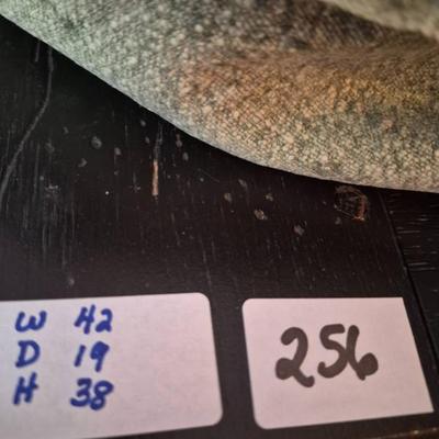 Sale Photo Thumbnail #476