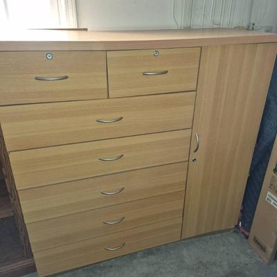 Sale Photo Thumbnail #115