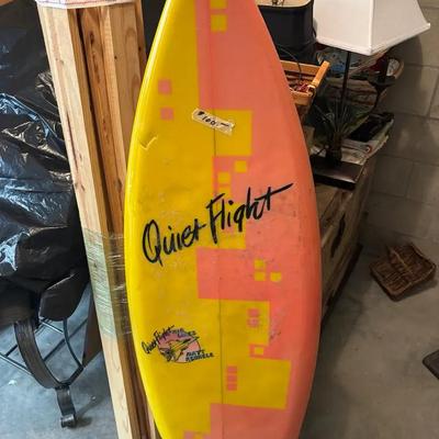 Quiet Flight Surfboard – Vibrant Retro Design
