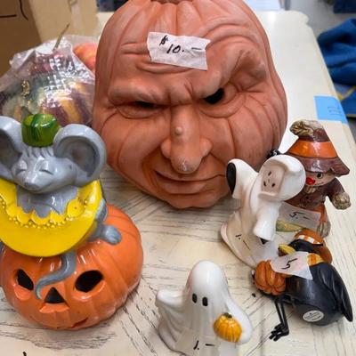Assorted Halloween Décor Collection