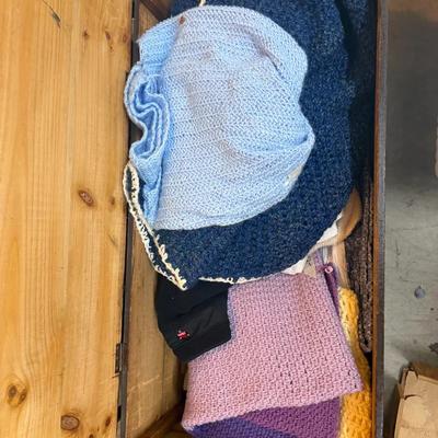 Large Assorted Quilt & Afghan Collection