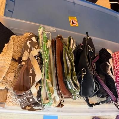 Large Tote of Assorted Handbags & Purses – Mixed Styles