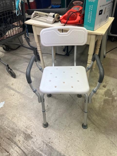 Sale Photo Thumbnail #32