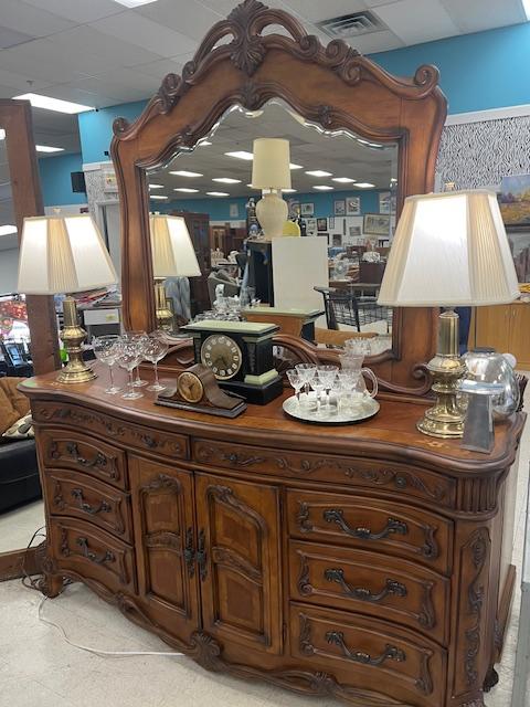 Sale Photo Thumbnail #12