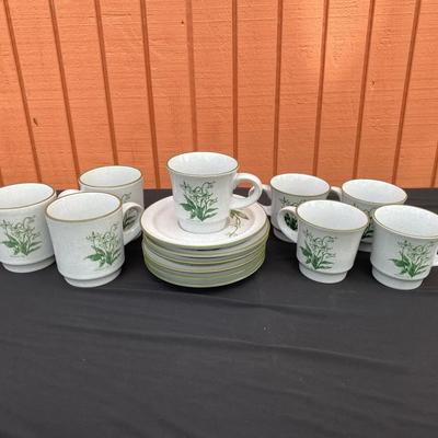 Noritake Mountain Flowers Cups & Saucers 