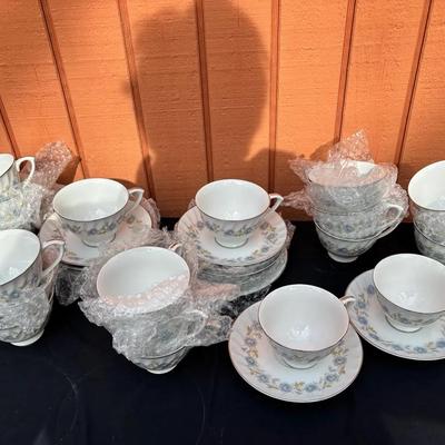 Sango - Cap And Saucers