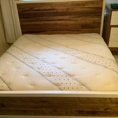 Modern Platform Bed King Size