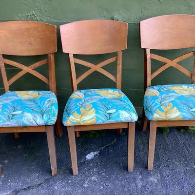 Standard Furniture Trio of Chairs