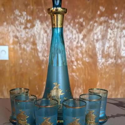Blue Glass Decanter & Glasses Frosted Gold Schooner Decoration 