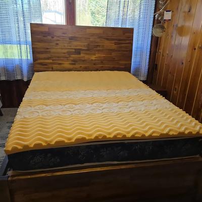 Plank Bed w/Wood Headboard  A-REMOVE NIGHTSTAND TO PICKERS-CONDITION ISSUES
