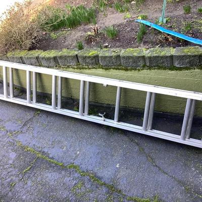 Extension Ladder 16 Feet