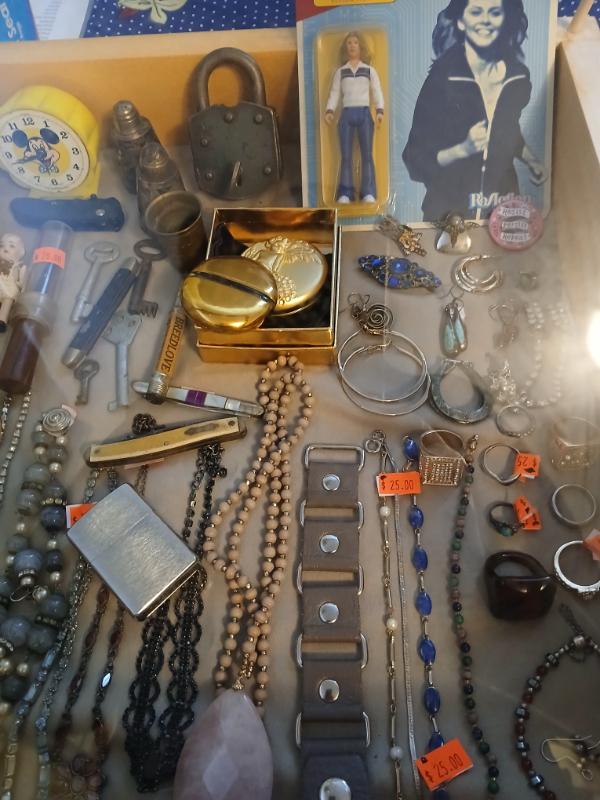 Sale Photo Thumbnail #44