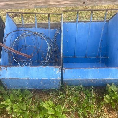 4 Priefert Grain And Hay Hanging Feeders Approx 20 X 19 X 29