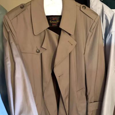 2 Vintage London Fog Jackets, And A Long Trench Coat Lined Botany 500 Jacket 