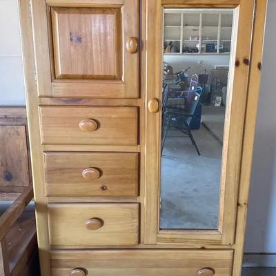 Pine Wardrobe 