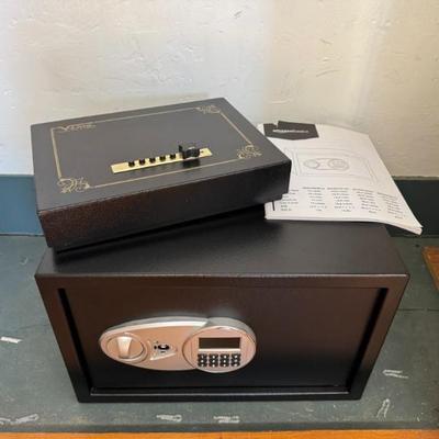 Sale Photo Thumbnail #30