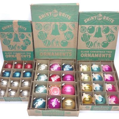 Sale Photo Thumbnail #504: 36 Vintage Shiny Brite Christmas Ornaments & Boxes
