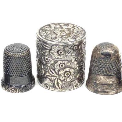 Sale Photo Thumbnail #407: 5 pc Sterling Silver Thimble Holder & Thimbles