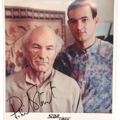 Sale Photo Thumbnail #492: Patrick Stewart Autographed Star Trek 8x10 Photo