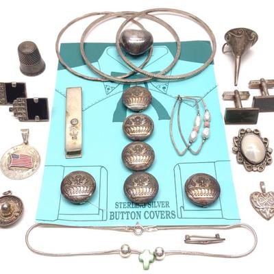 Sale Photo Thumbnail #488: 17 Sterling Silver Jewelry Pieces