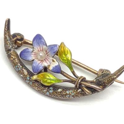 Sale Photo Thumbnail #134: 14K Gold Art Nouveau Flower Enamel Brooch / Pin