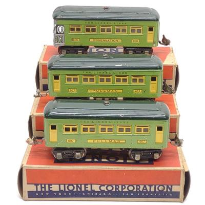 Sale Photo Thumbnail #241: 3 Pre-War Lionel Pullman Passenger Cars w/ Boxes