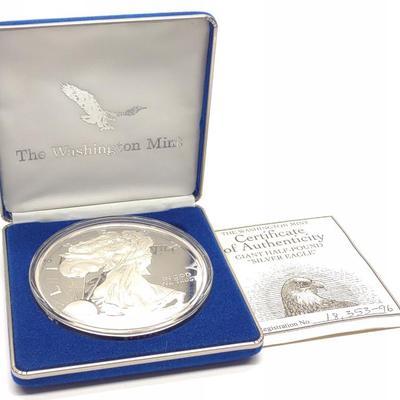 Sale Photo Thumbnail #45: 8 ozt .999 Silver Half Pound Washington Mint Eagle