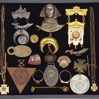 Sale Photo Thumbnail #177: (16) Antique Masonic Knights Templar Pins & Medals