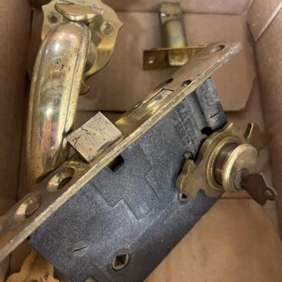 Sale Photo Thumbnail #202